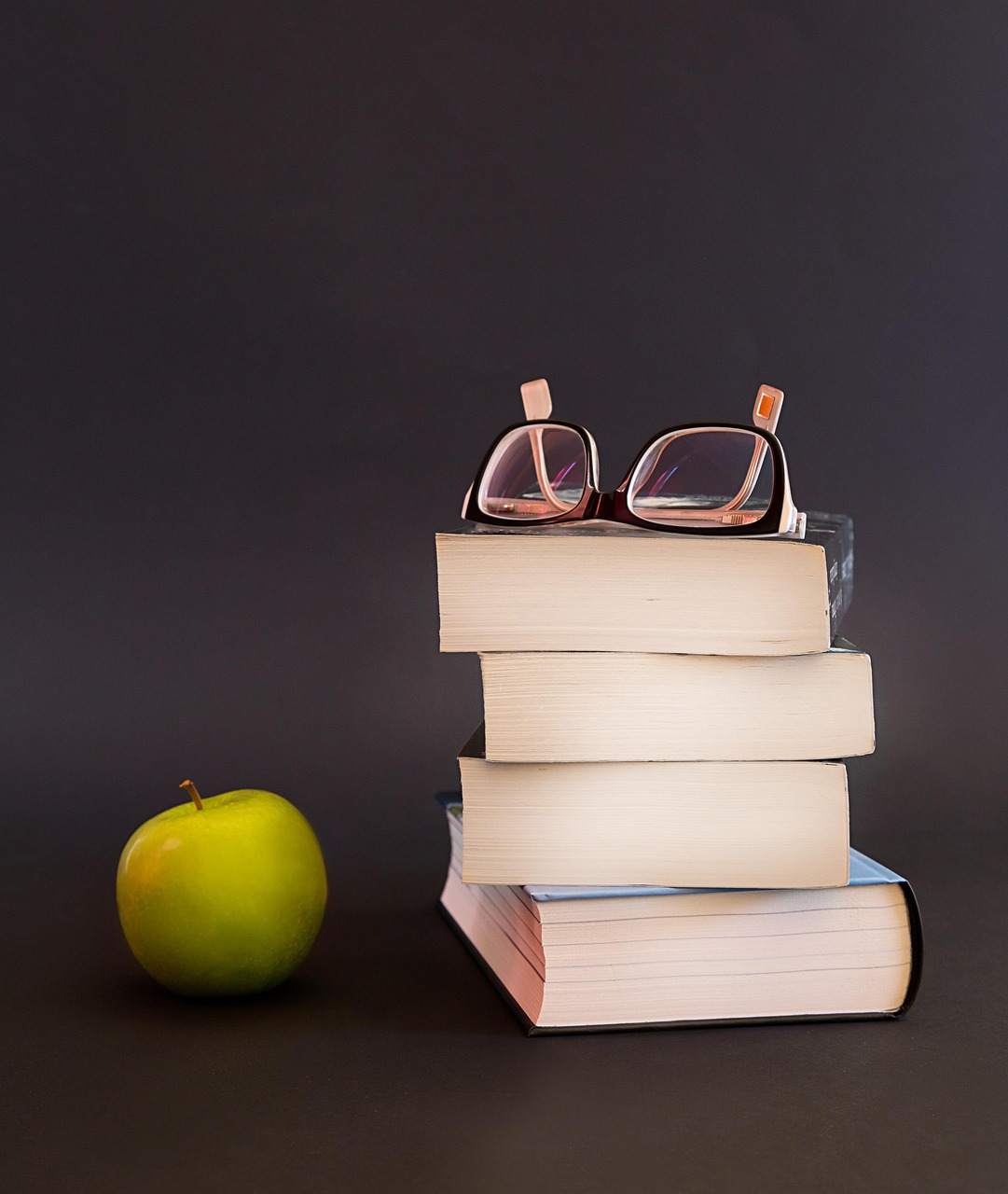 glasses, book, beautiful wallpaper, apple, fruit, literature, educate, homework, organic, creative, objects, healthy, educational, studying, background, learn, read, education, concept, reading, text, paper, learning, iphone wallpaper